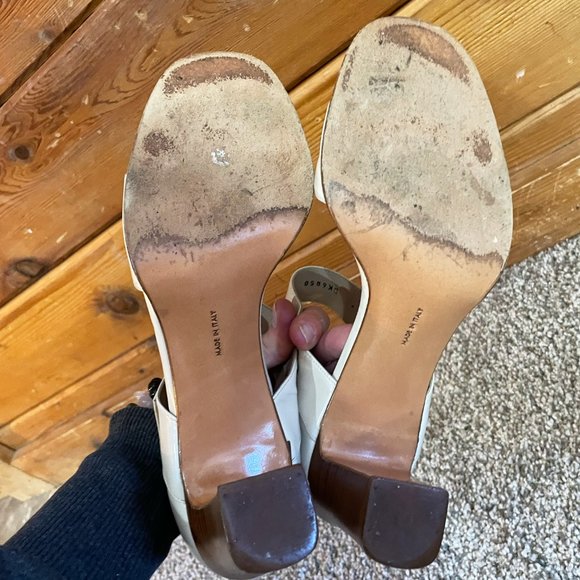 Salvatore Ferragamo 9B Open Toe Tan Buckle Heels - Picture 5 of 7